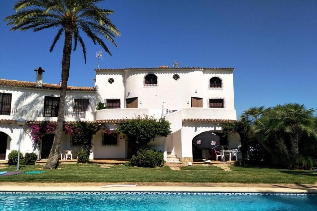 Apartamento Duplex. Muy Tranquilo. Terraza Y Bbq Daire Denia Dış mekan fotoğraf
